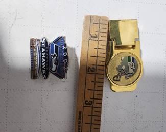 MONEY CLIP AND SEAHAWKS PIN