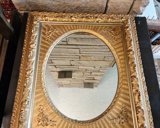 ANTIQUE FABULOUS MIRROR