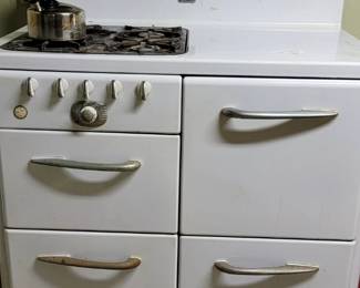 1950's Universal Marlboro oven/stove