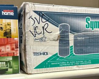 Assorted electronics