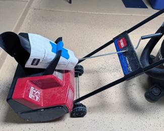 Toro snow thrower