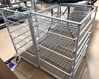 Wire rack storage