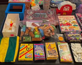 Games & Toys