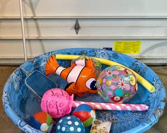 Kids Pool • Blow Up Balls & Toys