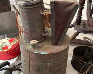Bee puffer and beekeeping items
