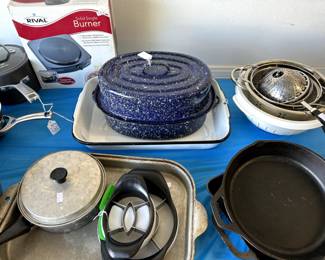 Vintage Enamel Cookware, Cast Iron Cookware, Pampered Chef Fruit Slicers