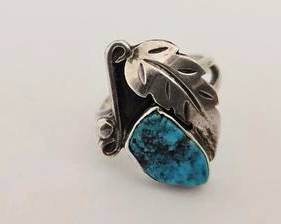 Vintage Native American Sterling Silver with Turquoise Ring