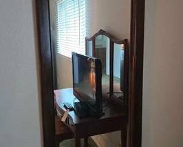 6530 Framed Mirror