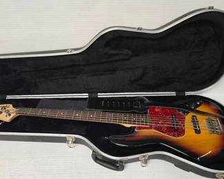 2366 Squier by Fender 5 String Jazz Bass with Case