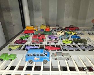 4576 27 Tootsie Toys Diecast Cars