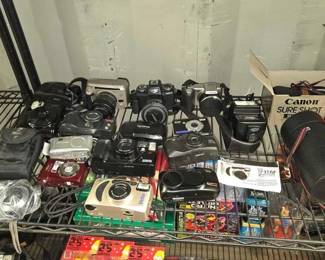 4564 19 Cameras Bags
