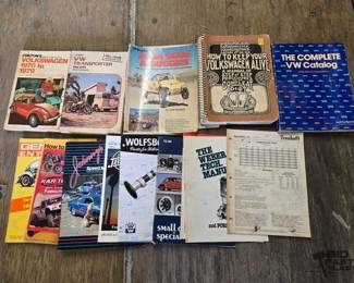 8104 Vehicle Manuals and Magazines
