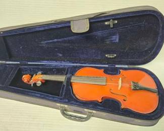2428 Prima Violin with Case