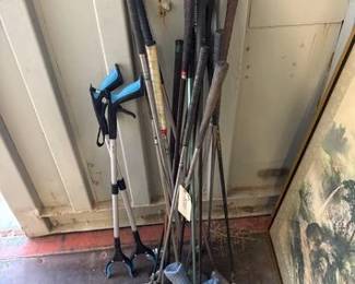 8001 15 Golf Clubs 2 Grabbers