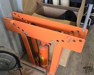8014 Central Hydrolics 12Ton Pipe Bender