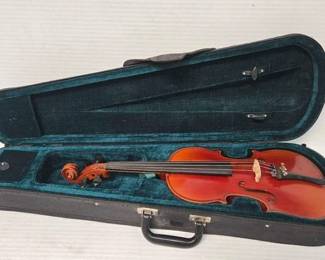 2416 Hans Kroger Violin with Case