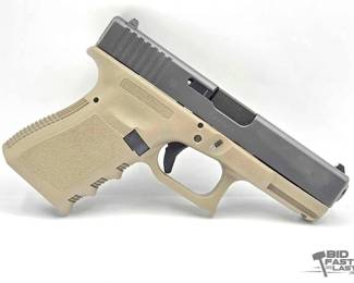 1652 Glock 19 9mm SemiAuto Pistol