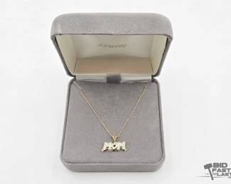632 10k Gold Necklace with Mom Pendant, 1.16g