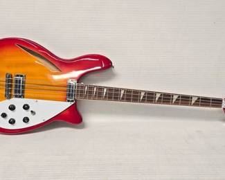 2370 Rickenbacker 4005 Electric Bass Guitar