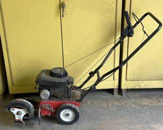 Troy-Bilt Gas Edger w Briggs & Stratton 500