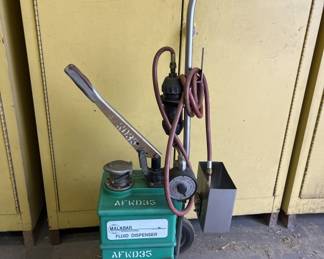 Malabar International Fluid Dispenser
