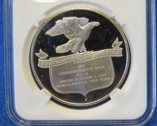 Lot 284. Franklin Mint Postmasters of America 1977 sterling silver round weighing 24.7 grams