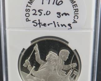 Lot 145. Franklin Mint 1976 Postmasters of America sterling silver round weighing 25.0 grams