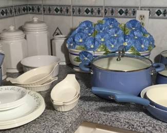 CORELLE Dinnerware More