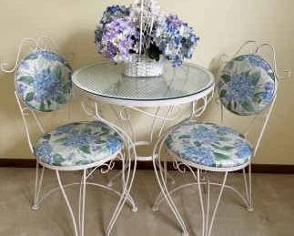 Ice Cream Parlor Table Chairs