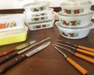 GLASBAKE PYREX Casseroles
