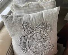 Lots of decorative pillows