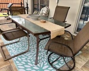 Outdoor table and 4 chairs