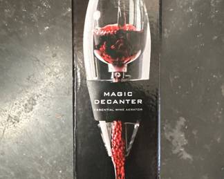 Magic Decanter Essential Wine Aerator