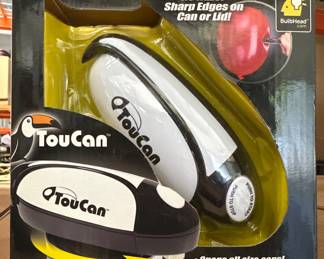 TouCan Hands-Free Can Opener by BulbHead