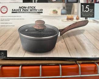 Non-Stick 1.5-Quart Saucepan with Lid