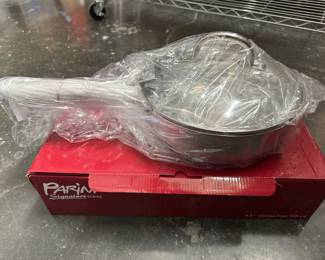 Parini 9.5” Chicken Fryer with Lid