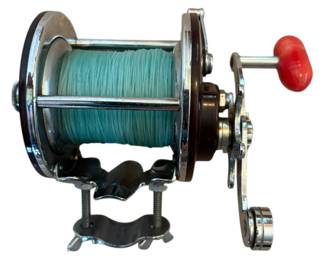 Penn Peer Fishing Reel