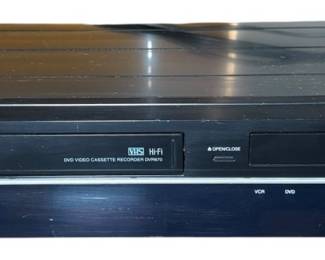 Toshiba DVDVHS Player