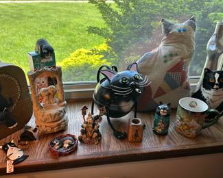 Cat decor