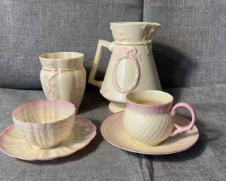 01 Belleek Vintage Ceramic Tea Set With Pitcher And Cups