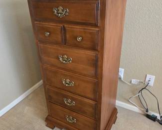 Lingerie 7Drawer Dresser