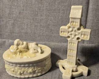 Belleek Decorative Table Set
