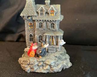 Wee Forest Folk Figurine