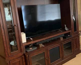 Entertainment Center For Flat Screen TV