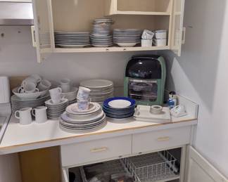 Multiple dish sets and kitchenware items
