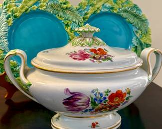 Large Meissen tureen