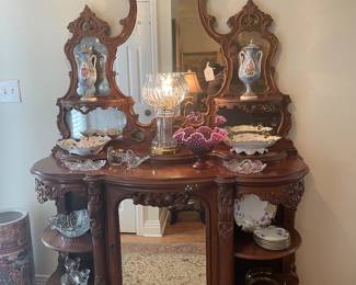 Stunning Rosewood Rococo Etergre’