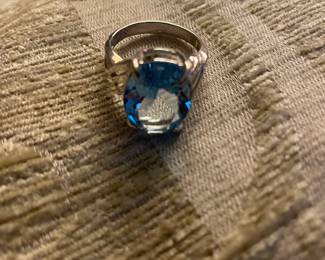 8 carat blue topaz and sterling ring
No jewelry kept kept on premises till the day of the sale