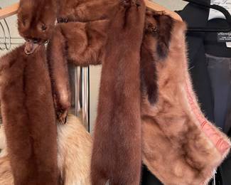 Vintage stone martins