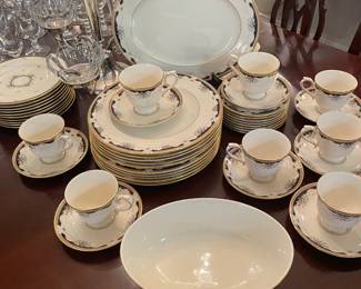 Service for 8 Lenox “Hartwell House” china